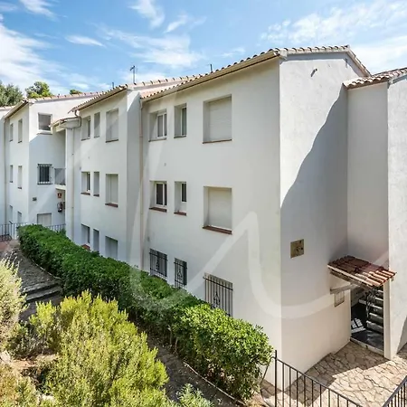 Carabela By Seamount Calella De Palafrugell